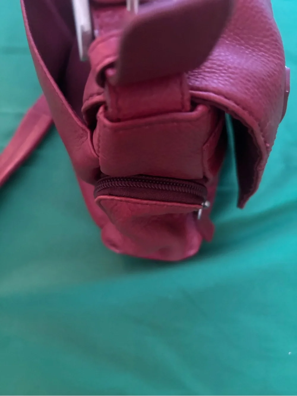 Stone Mountain Accessories Wine Red Leather Hobo Shoulder Bag